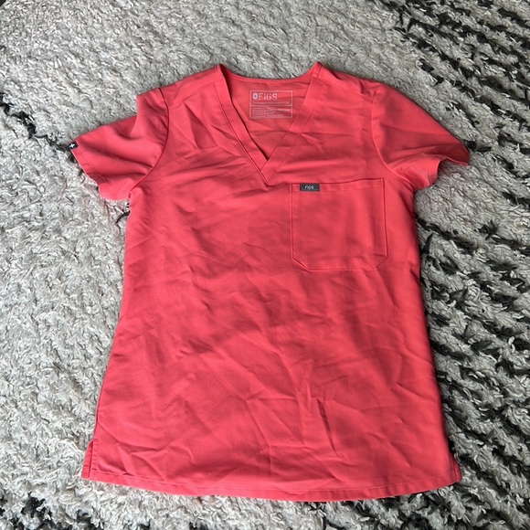 Figs - Coral - Picture 4 of 5